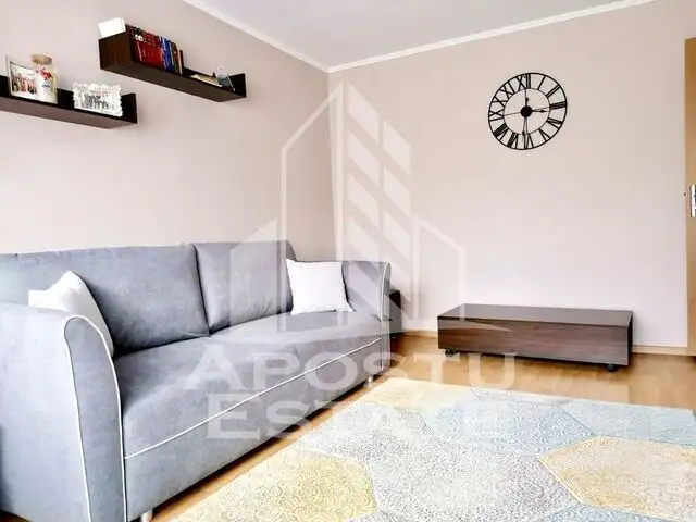 Apartament cu 1 camera, decomandat, etajul 2, Zona  Girocului