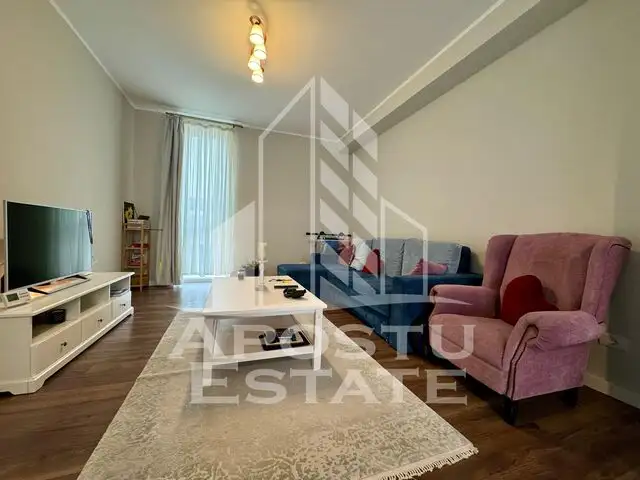 Apartament modern, tip penthouse,  zona Lipovei