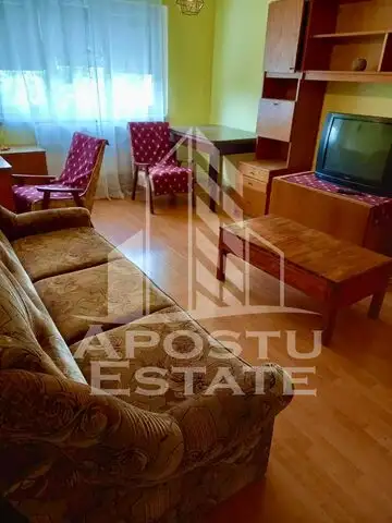 Apartament 2 camere,decomandat,centrala proprie,zona Aradului