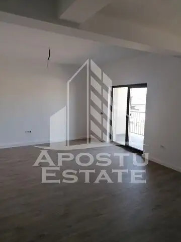 Apartament cu 2 camere la etajul 1 