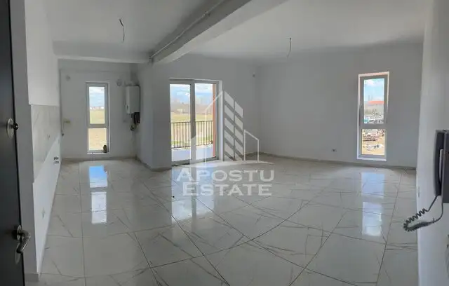 Apartament cu 2 camere , etajul 2, loc de parcare, in spate la Lidl