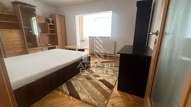 Apartament cu o camera,  zona Modern