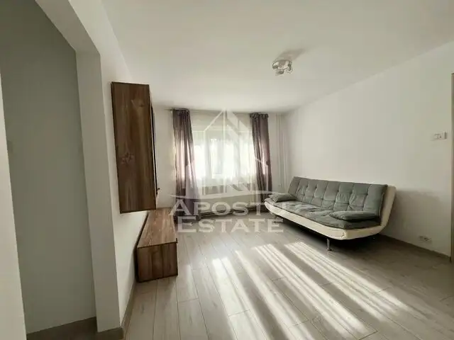 Apartament 2 camere,parter,centrala proprie,zona Medicinei