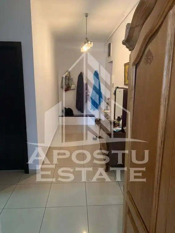 Apartament zona Modern,etaj 1