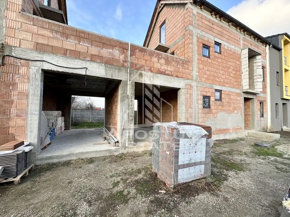 Casa moderna cu garaj, zona Chisodei