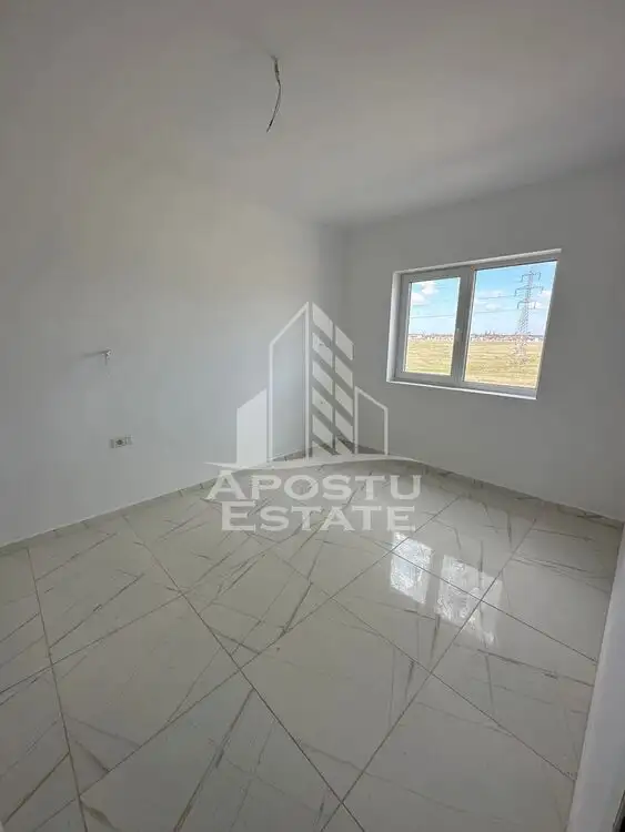 Apartament cu 2 camere , etajul 2, loc de parcare, in spate la Lidl