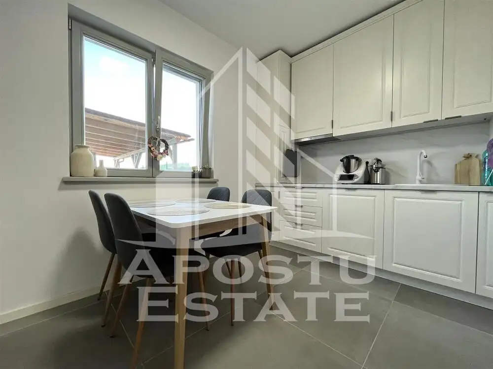 Apartament 2 camere, curte prorpie, Mosnita Noua