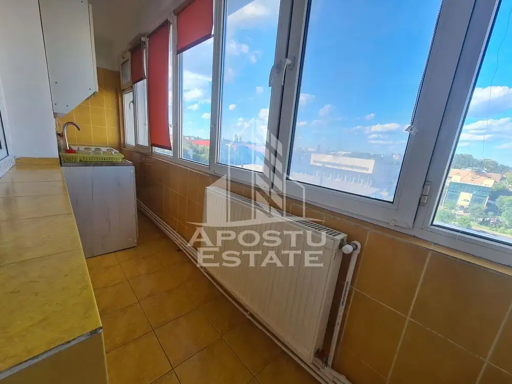 Apartament cu 3 camere, decomandat, Complexul Studențesc