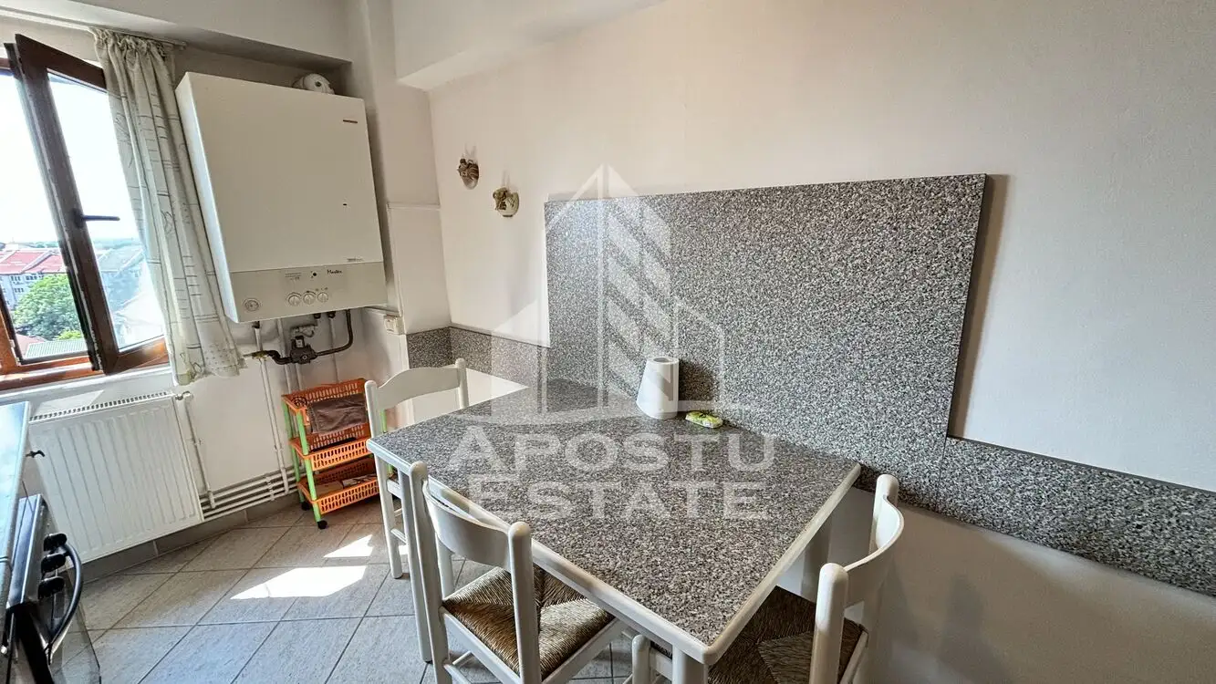 Apartament cu 3 camere, centrala proprie, Simion Barnutiu