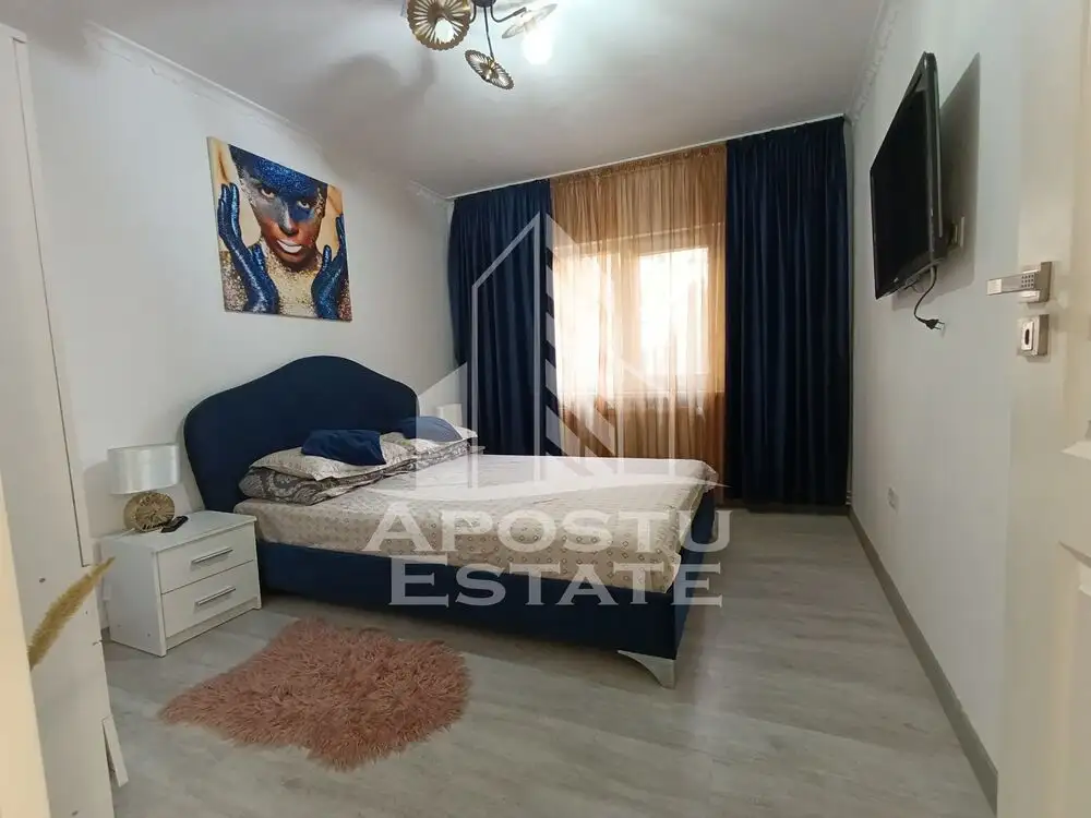 Apartament 3 camere, decomandat, centrala proprie,  2 bai, Lipovei