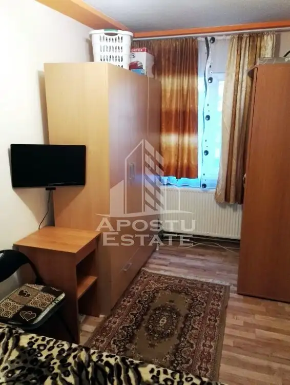 Apartament 2 camere la parter in piata Doina