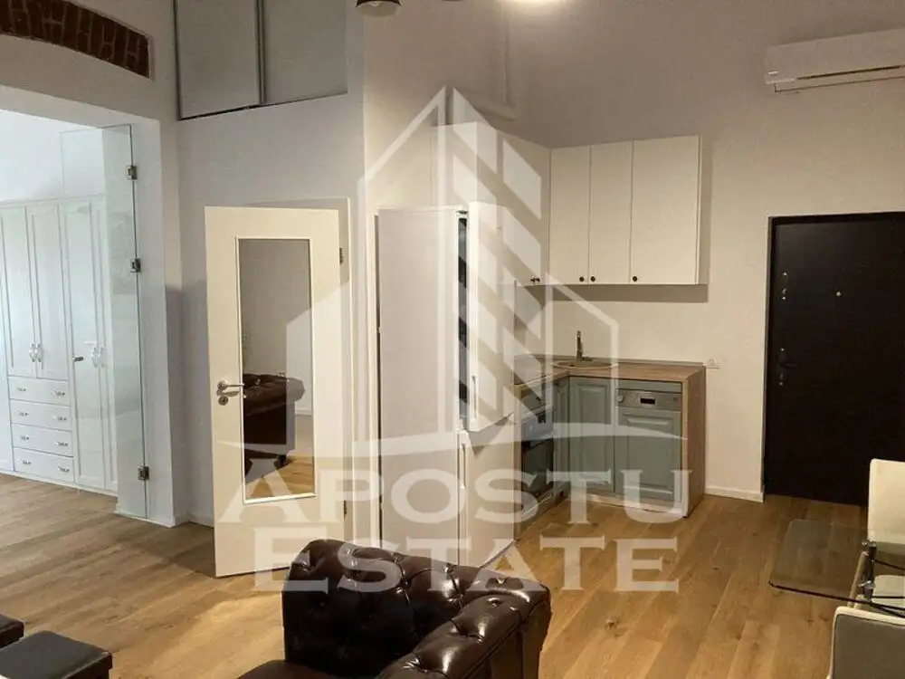 Apartament cu 2 camere Central centrala proprie