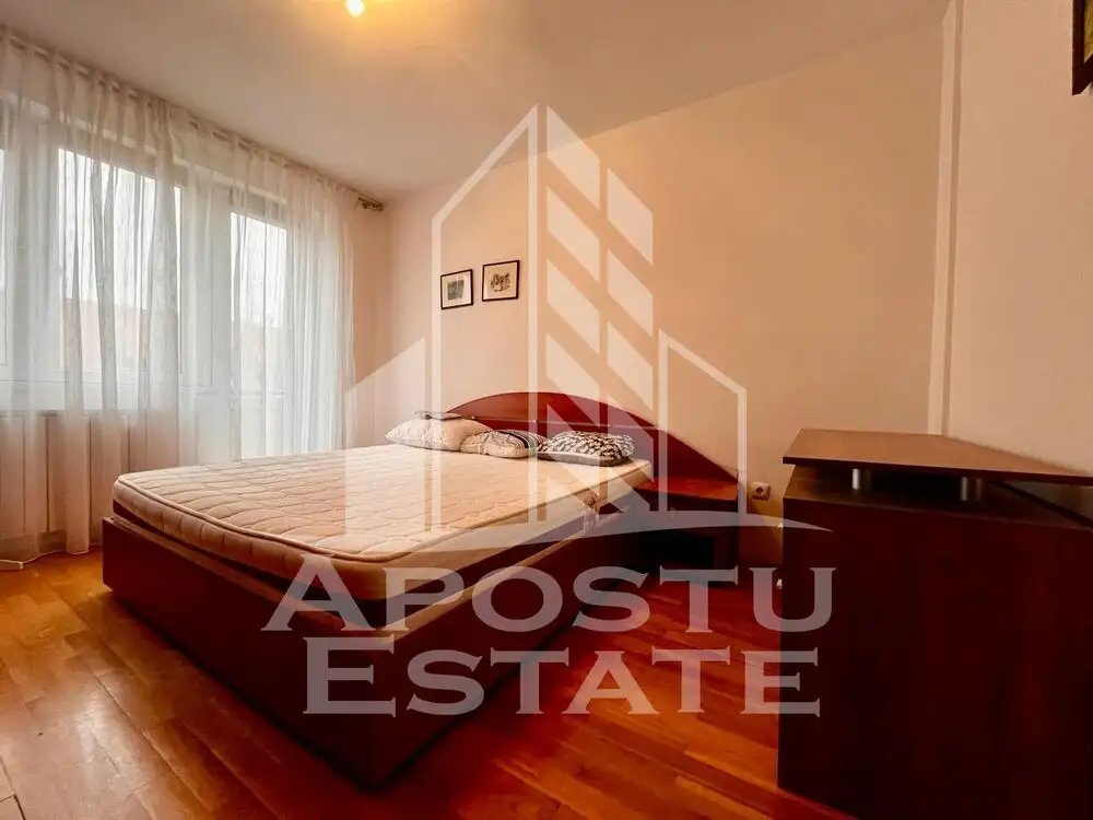 Apartament cu 3 camere, open space, Ultracentral