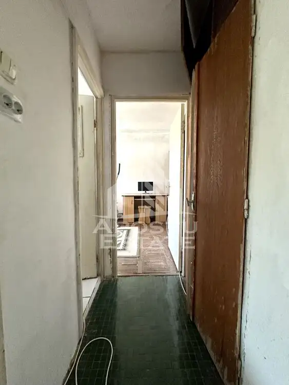 Apartament cu 2 camere, centrala proprie, zona Girocului