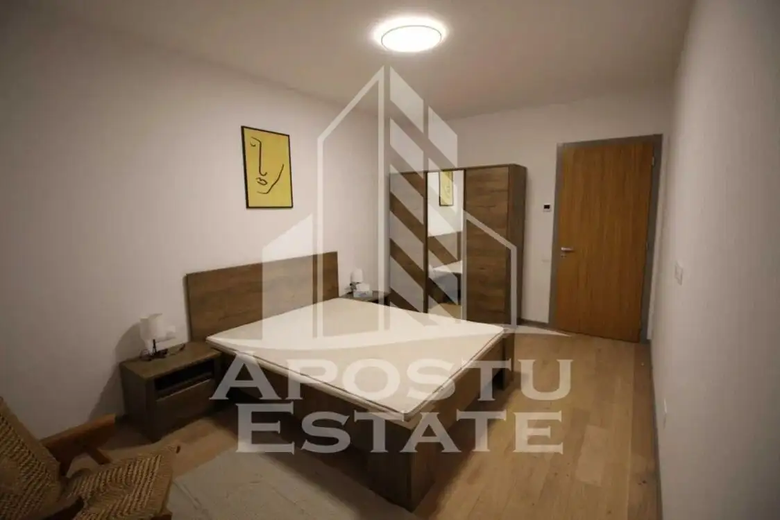 Apartament 3 camere, 2 bai, loc de parcare, Take Ionescu