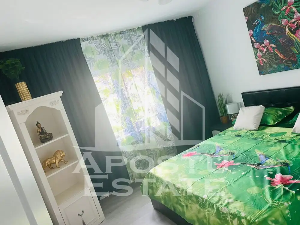 Apartament cu 3 camere, centrala proprie, zona Calea Lipovei