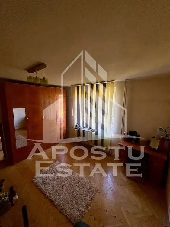 Apartament cu 2 camere, in Complexul Studentesc