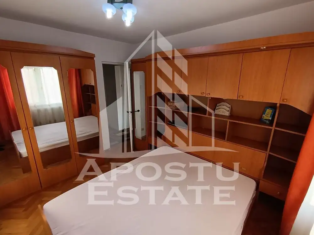 Apartament cu 3 camere, centrala proprie, zona Fabric, PET FRIENDLY