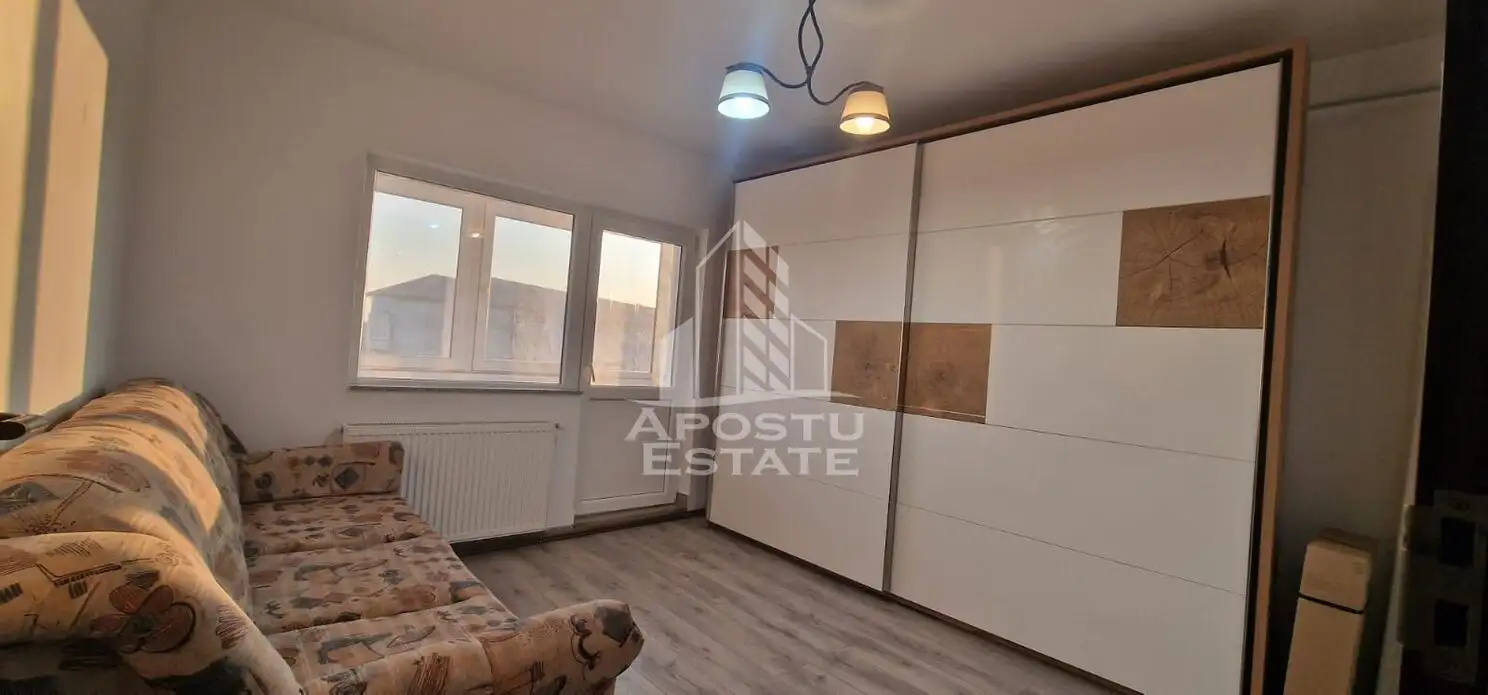 Apartament cu 3 camere, renovat, centrala proprie , AC,  Soarelui