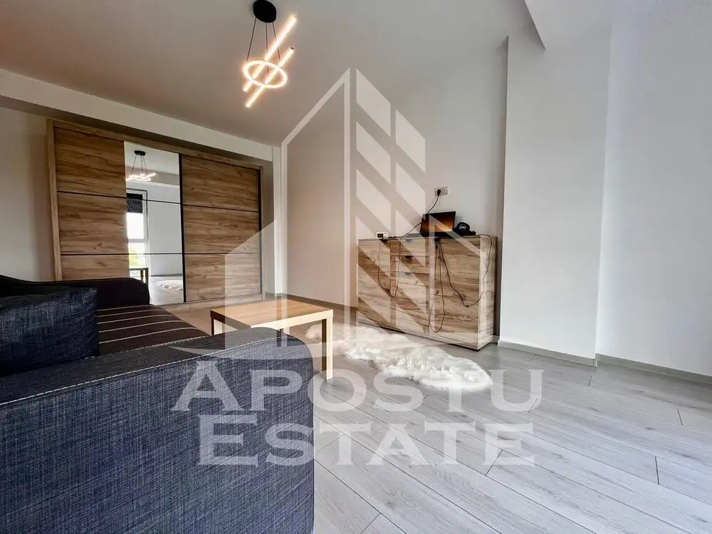 Apartament cu 2 camere, loc de parcare, in zona Aradului