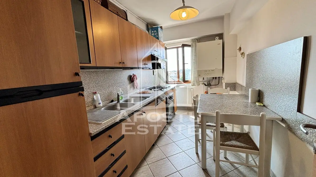 Apartament cu 3 camere, centrala proprie, Simion Barnutiu