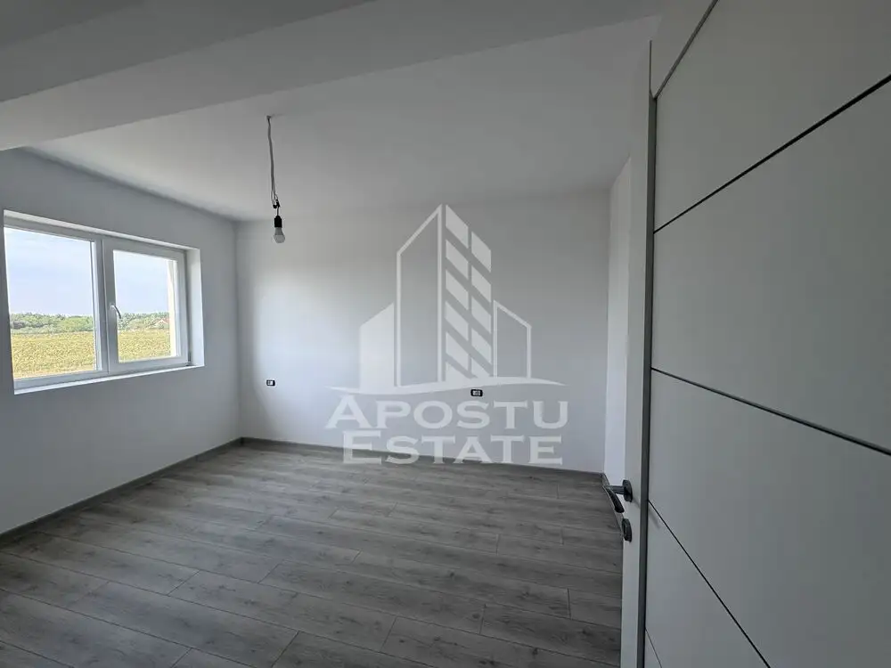 Apartament nou cu 3 camere, finisat, zona Torontalui