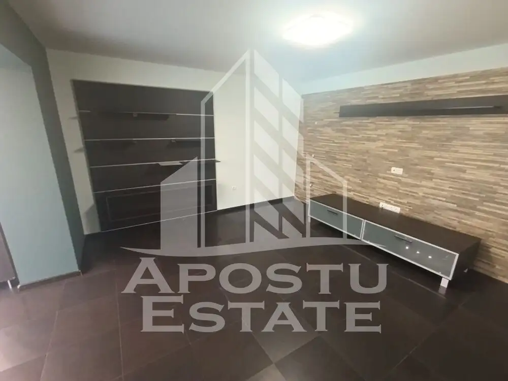 Apartament cu 2 camere, Torontalului, Centrala Proprie