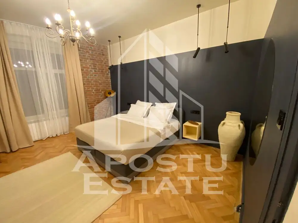 Apartament cu o camera spatios, complet renovat in Piata Balcescu