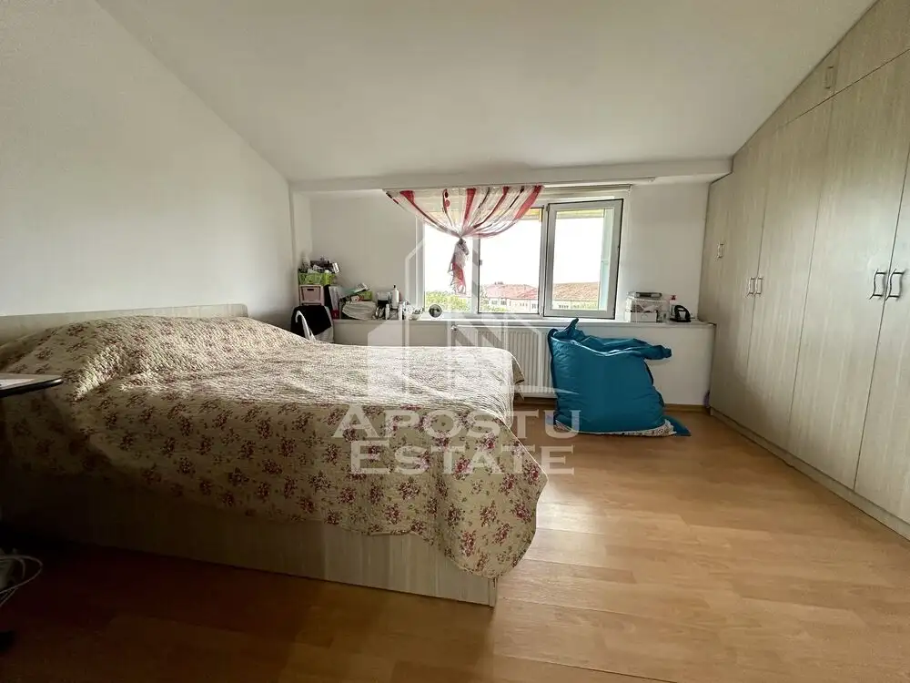 Apartament 2 camere, decomandat, centrala proprie, zona Freidorf