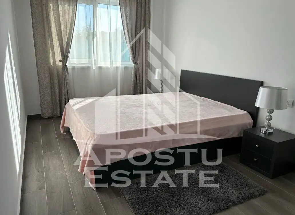 Apartament cu 2 camera, parter, loc de parcare privat, zona Girocului