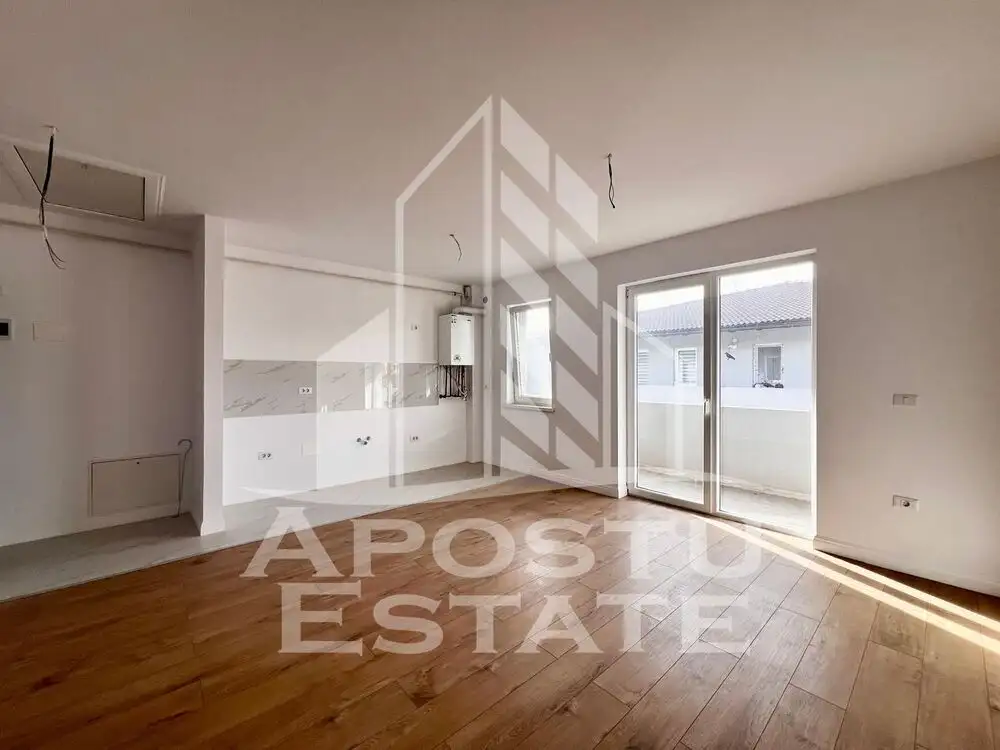 Apartament 2 camere, nemobilat,parcare, centrala, zona Eso/Giroc