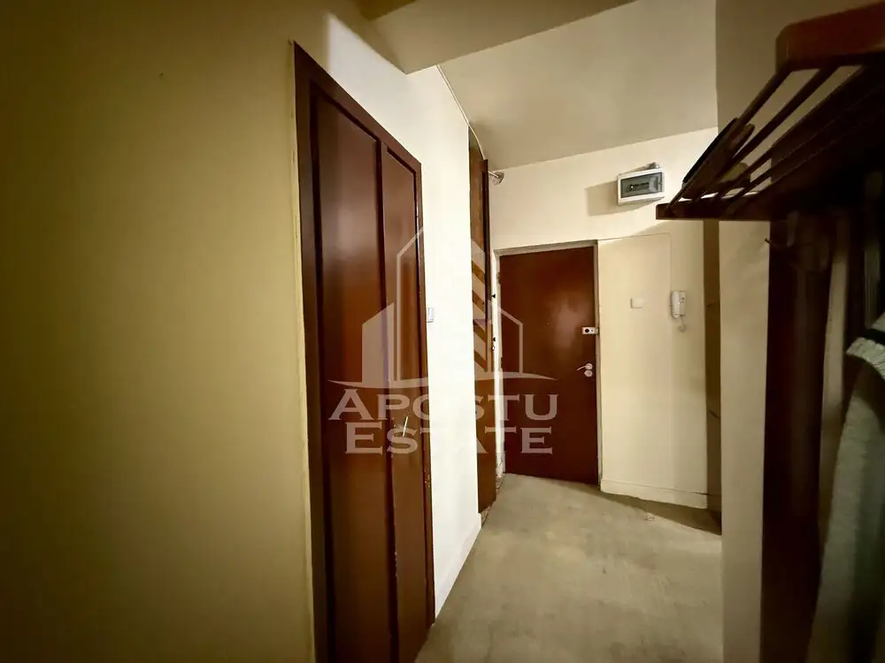 Apartament 2 camere, 70mp, centrala proprie, zona Universitatilor