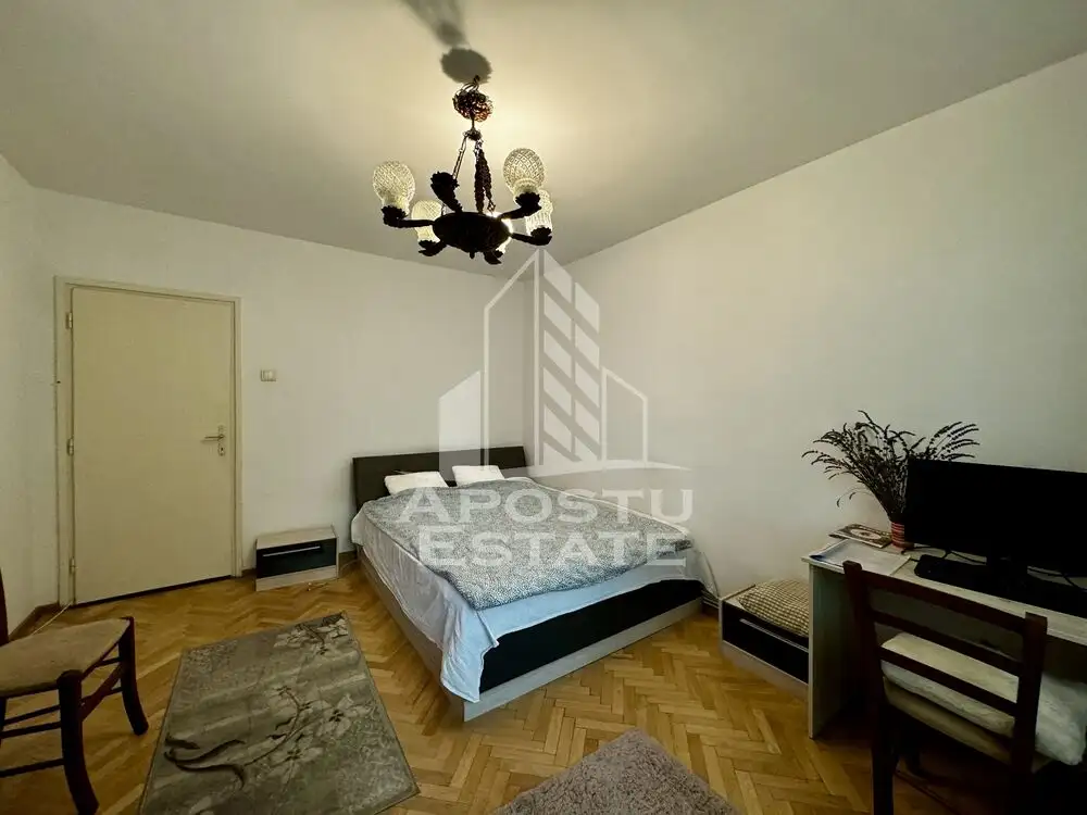 Apartament cu 2 camere, zona Circumvalatiunii