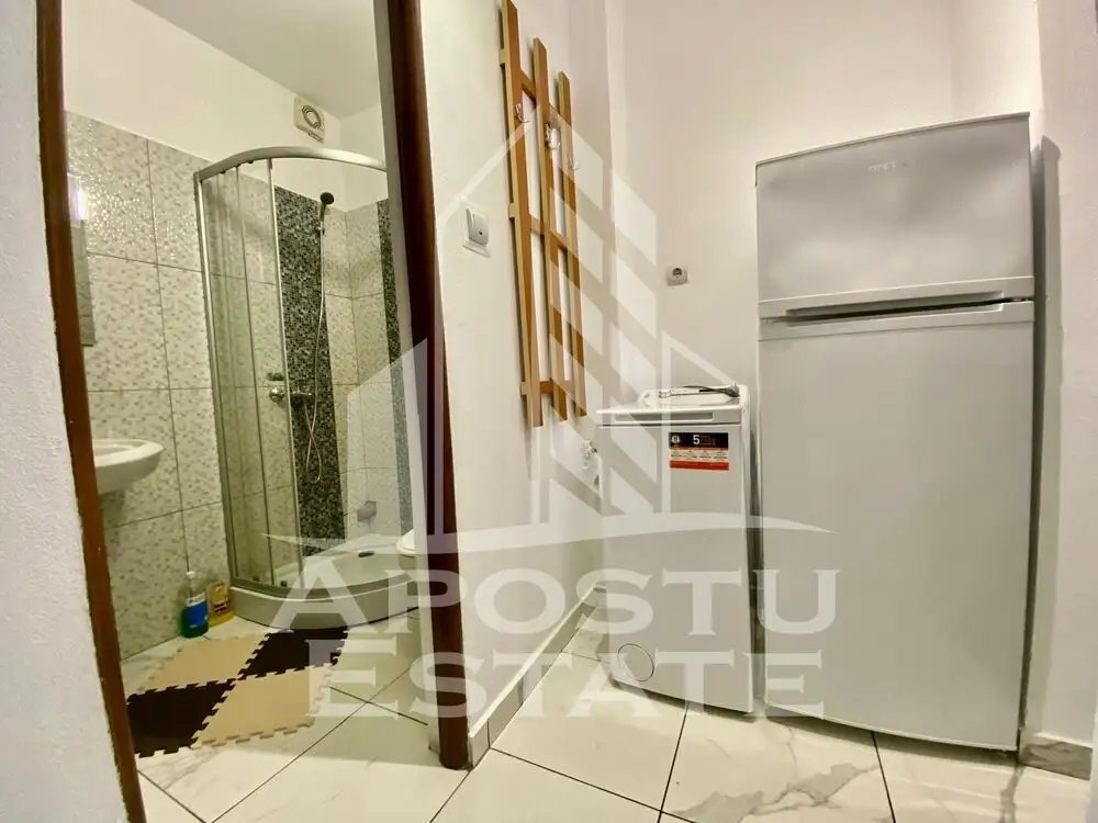 Apartament cu o camera in zona UMT