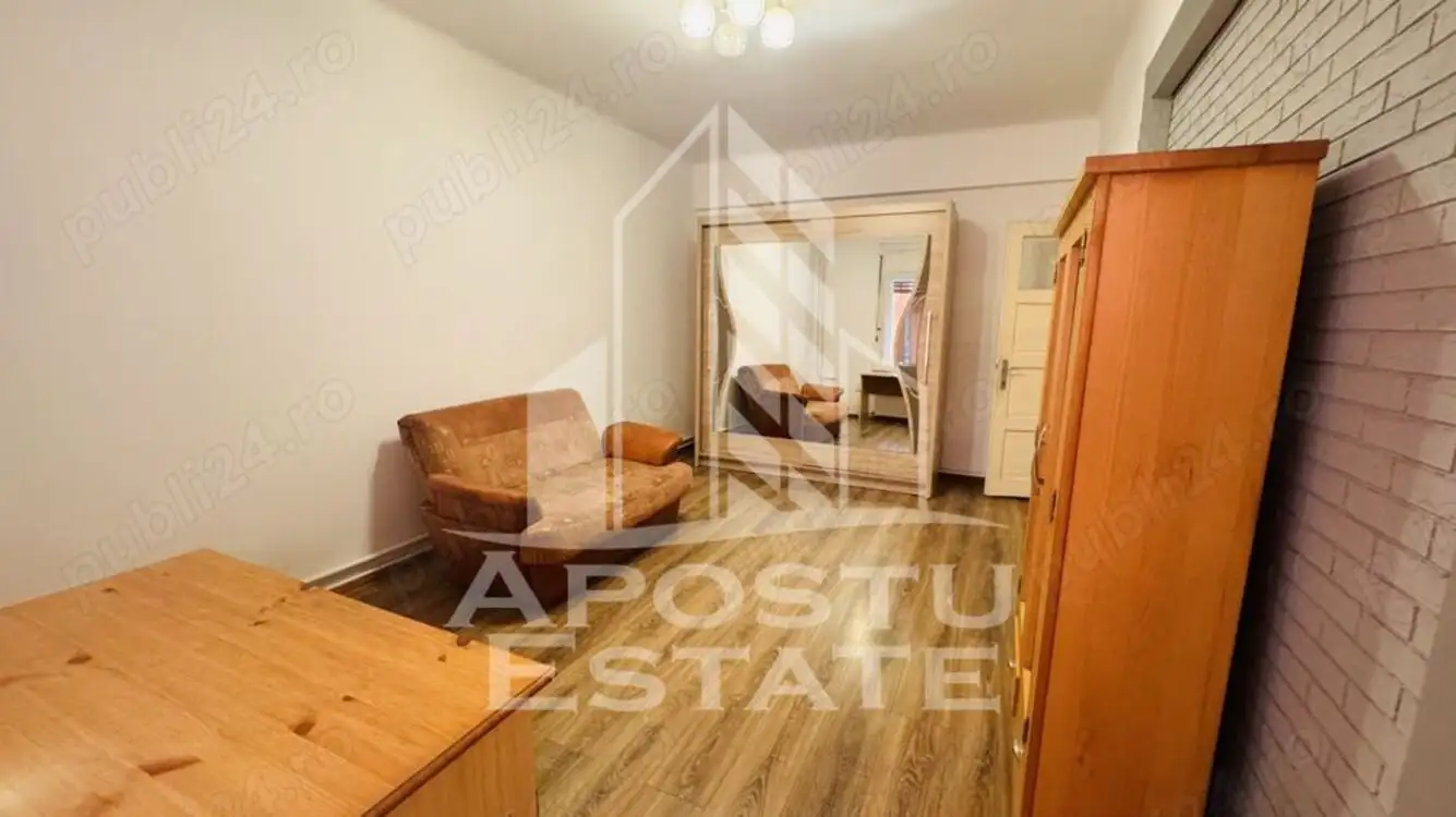 Apartament cu 2 camere, centrala proprie, Ultracentral