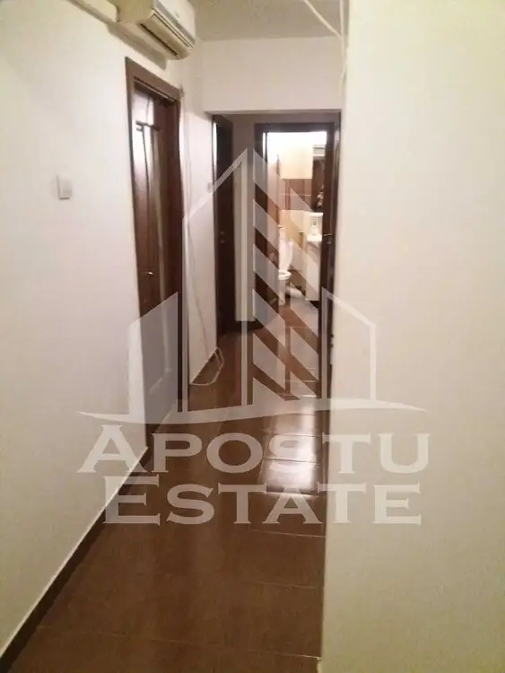 Apartament 3 camere, centrala proprie, Complex Studentesc