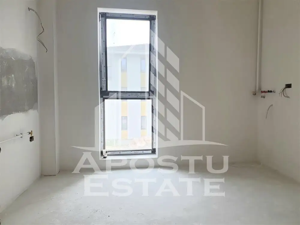 Apartament cu 2 camere etaj intermediar zona Unitatii Militare