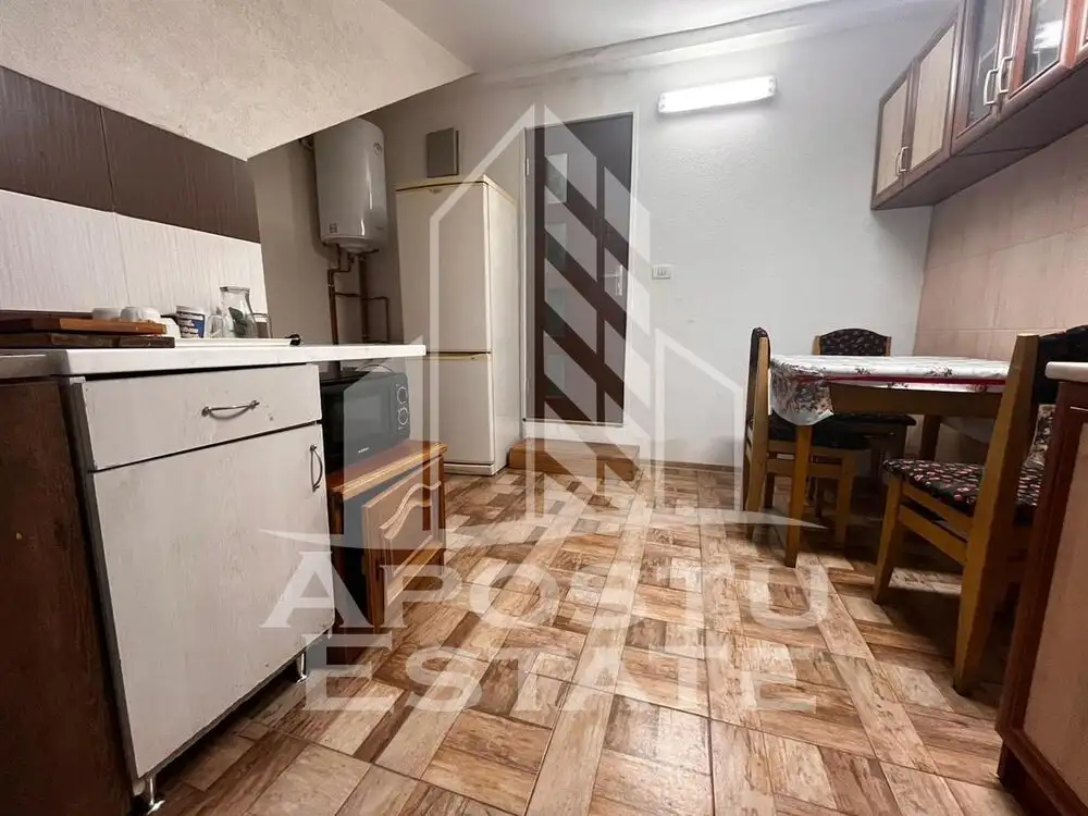 Apartament cu 2 camere, zona Sagului