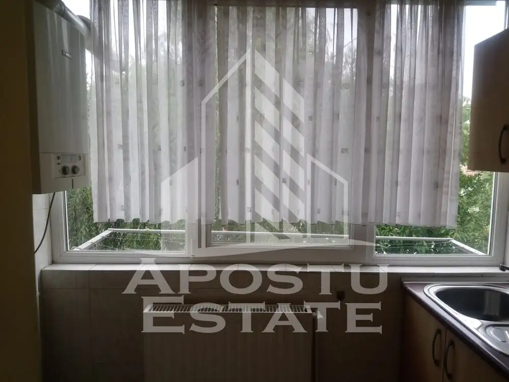 Apartament 2 camere, centrala proprie, Lipovei