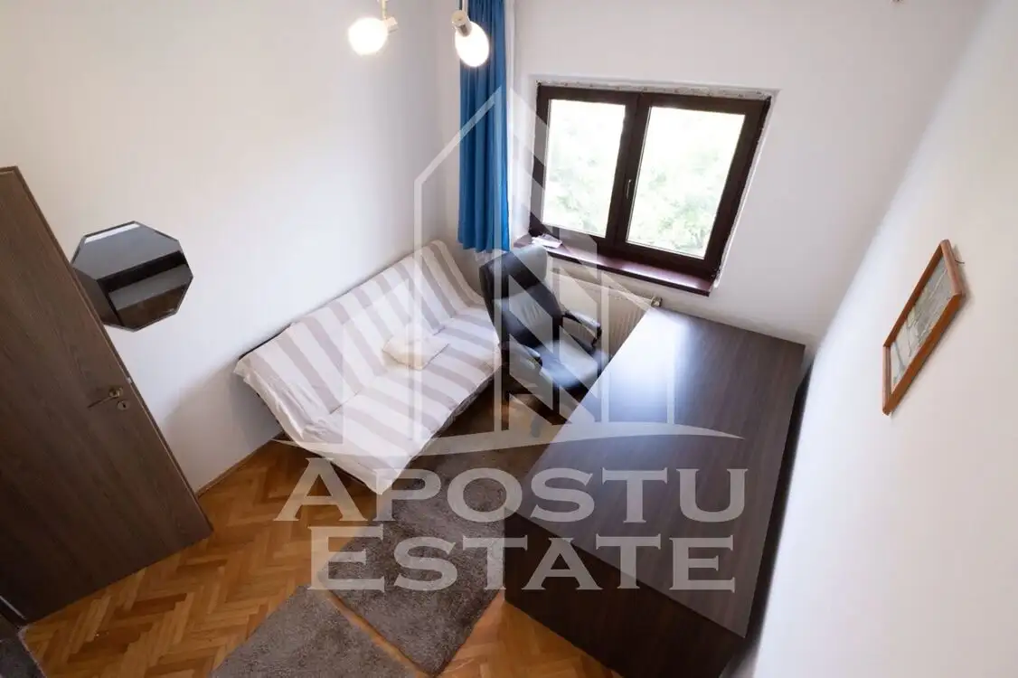 Apartament 3 camere, decomandat, centrala proprie, Girocului