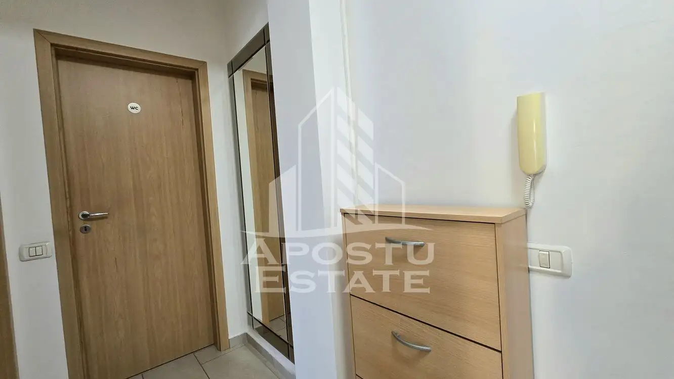 Apartament spatios, decomandat, cu 2 camere, parcare,bloc nou, Lipovei