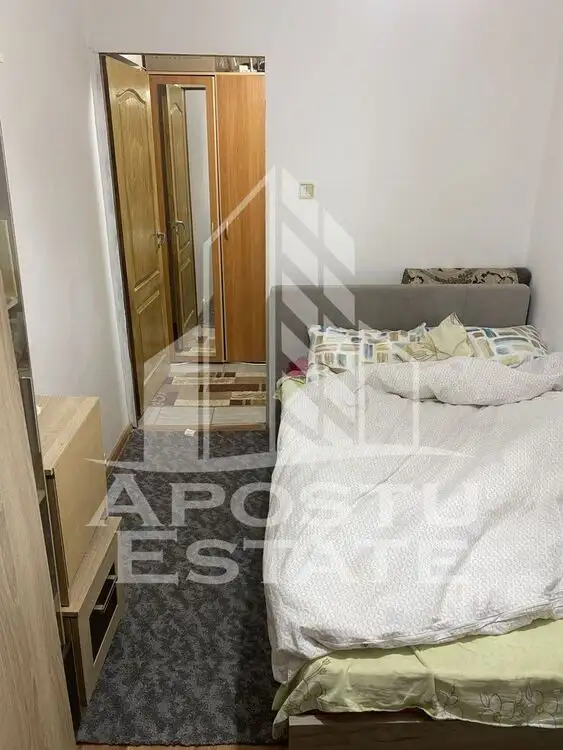 Apartament 3 camere în zona Girocului