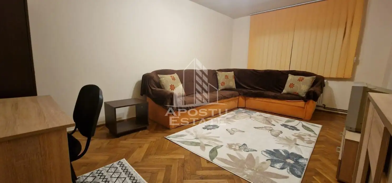 Apartament 3 camere , centrala proprie , Girocului