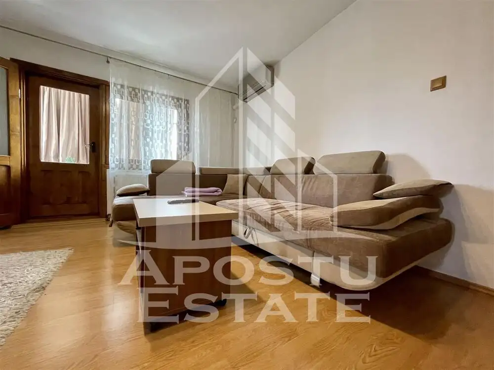 Apartament cu 2 camere centrala proprie zona Sagului