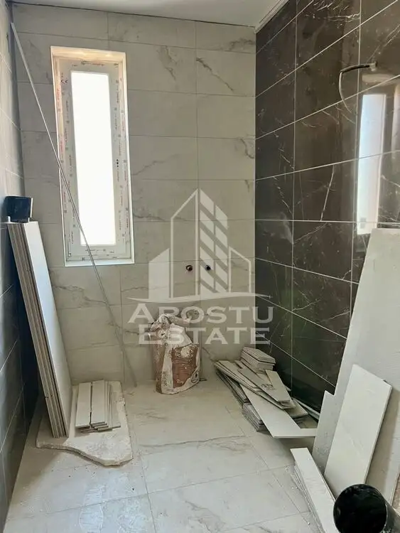 Penthouse cu scara interioara deosebita, 3 camere si 2 bai langa Lidl