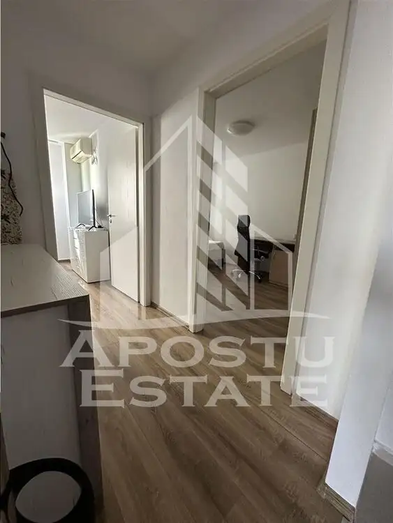 Apartament decomandat, 3 camere, zona Medicinei