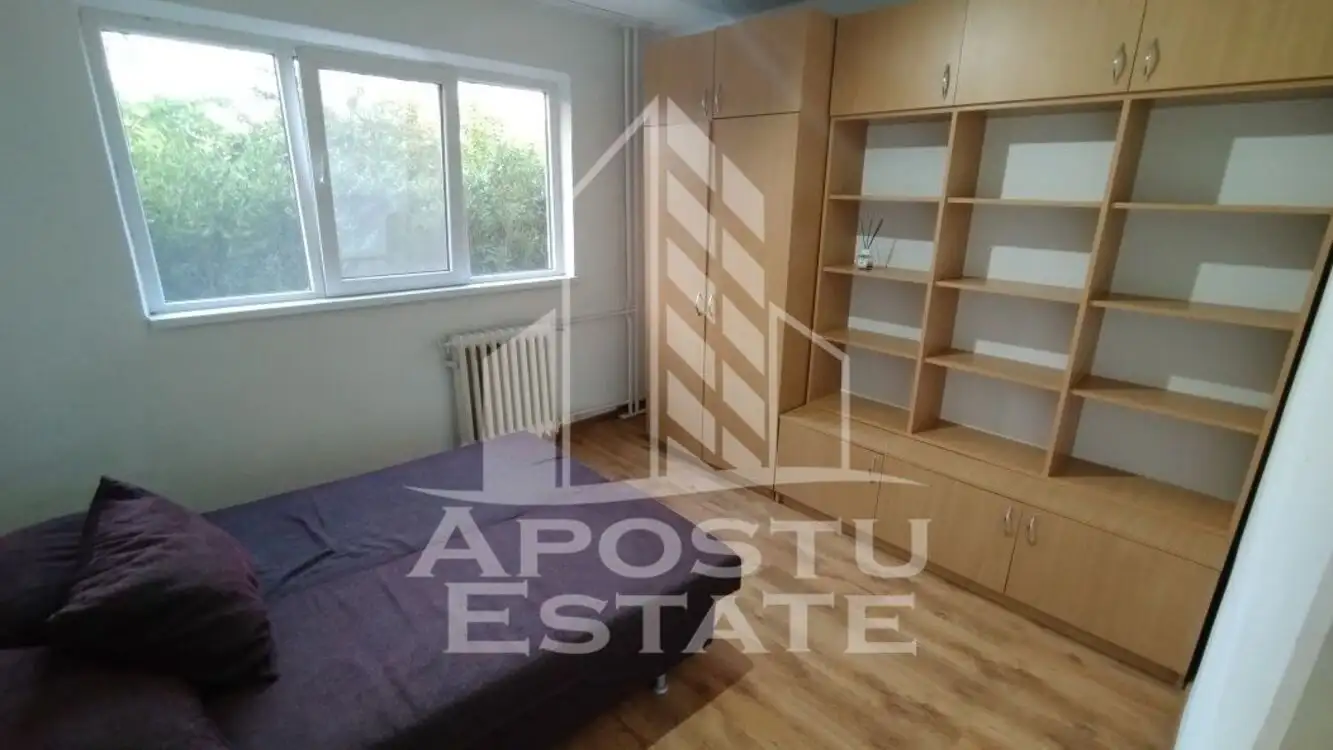 Apartament 2 camere, decomandat, situat in zona Complexul Studentesc