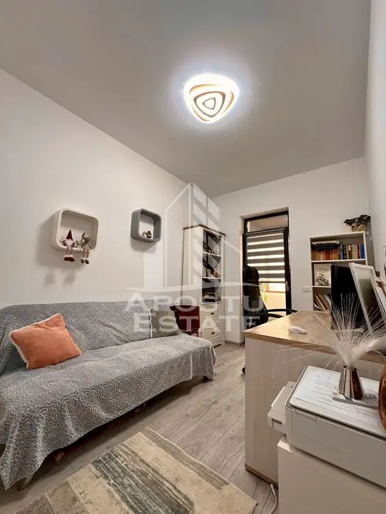 Apartament cu 3 camere si 2 bai, cu terasa generoasa in Giroc