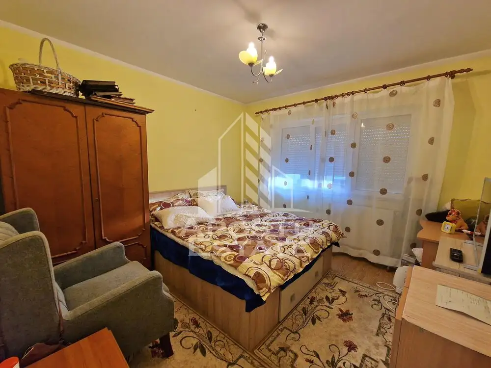 Apartament 2 camere, etaj 2, decomandat, zona Torontalului