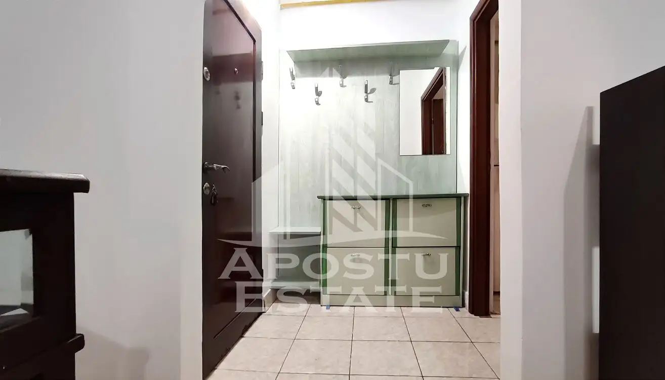 Apartament cu 2 camere, zona Centrala